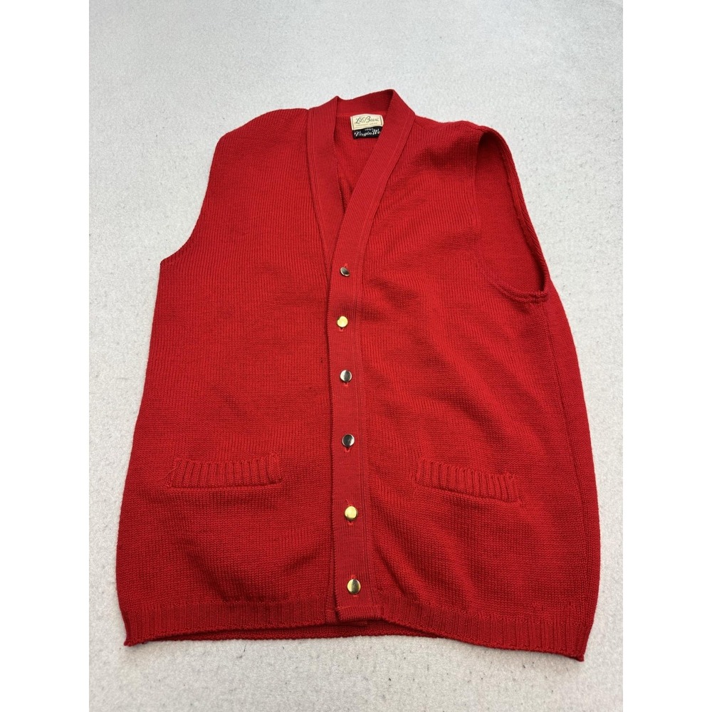 Vintage L.L. Bean Sweater Vest Mens Medium Red 100% Virgin Wool Button Front